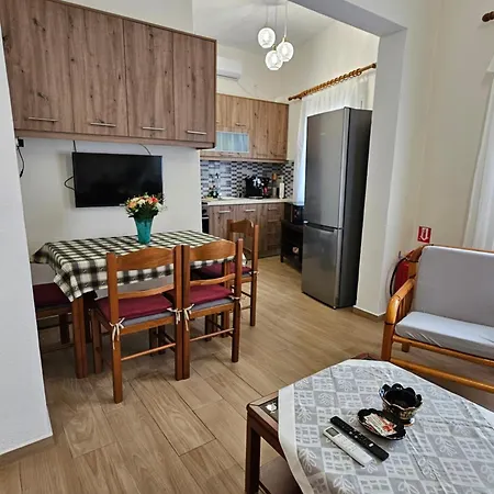 Σπίτι Με Θέα Στην Κύμη Apartment Exterior photo